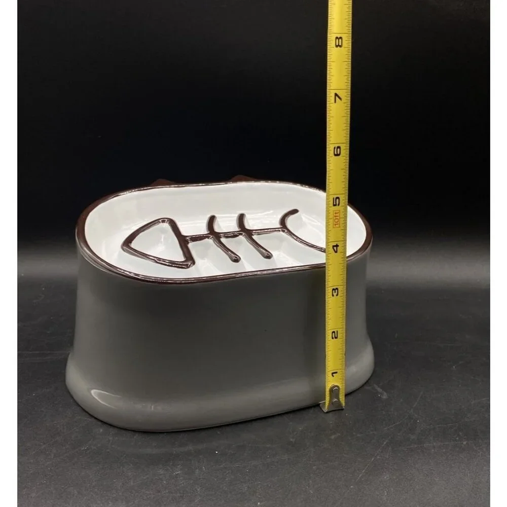 YHY Slow Feeder Cat Food Bowl Elevated Tilted Fish Bone Design Wet Dry
